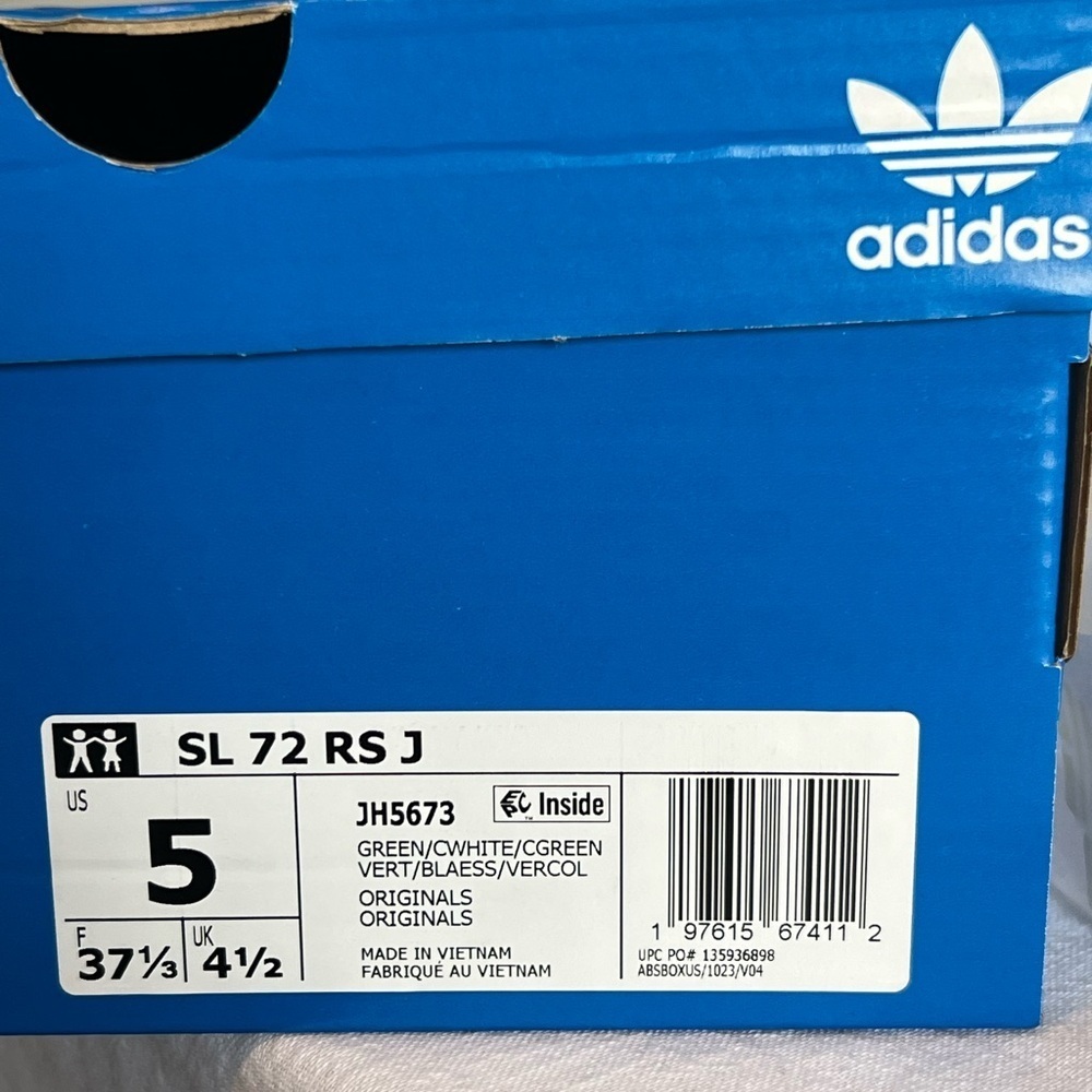 Adidas SL 72 RS J in Green and White Mens size 5 Women’s size 7 NWB